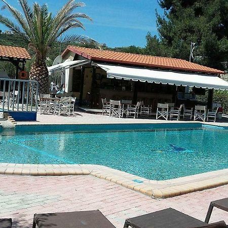 Bella Grecia Aparthotel Hanioti Exterior photo