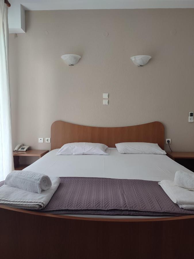 Bella Grecia Aparthotel Hanioti Exterior photo