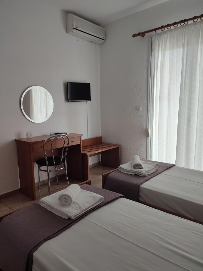Bella Grecia Aparthotel Hanioti Exterior photo