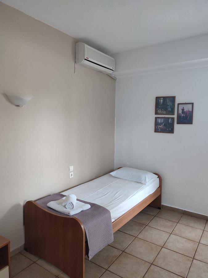 Bella Grecia Aparthotel Hanioti Exterior photo