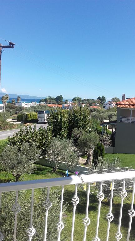 Bella Grecia Aparthotel Hanioti Exterior photo