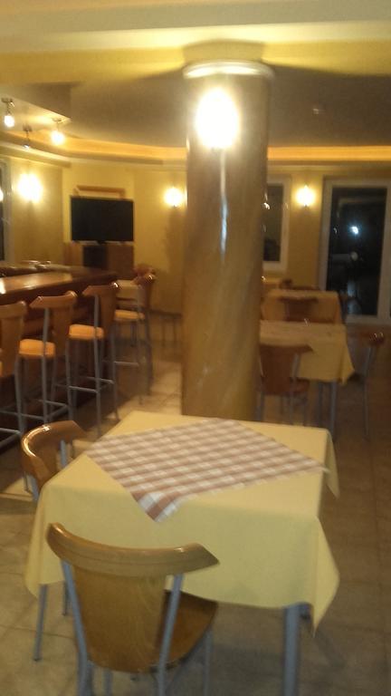 Bella Grecia Aparthotel Hanioti Exterior photo