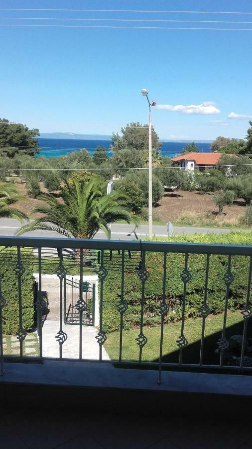 Bella Grecia Aparthotel Hanioti Exterior photo